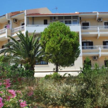Kasteli Hotel Pithagório Kültér fotó
