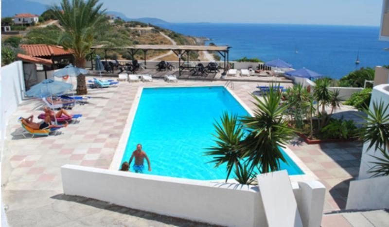 Kasteli Hotel Pithagório Kültér fotó