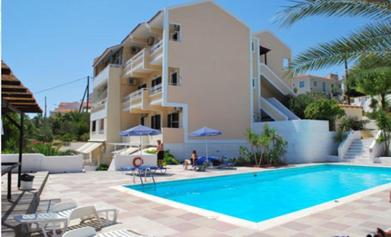 Kasteli Hotel Pithagório Kültér fotó